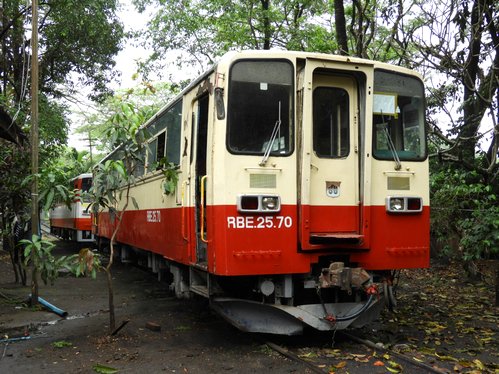 RBE2570　Myitkyina Locomotive Shed　17/4/17