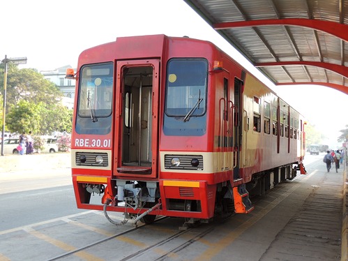 ミャンマーの路面電車